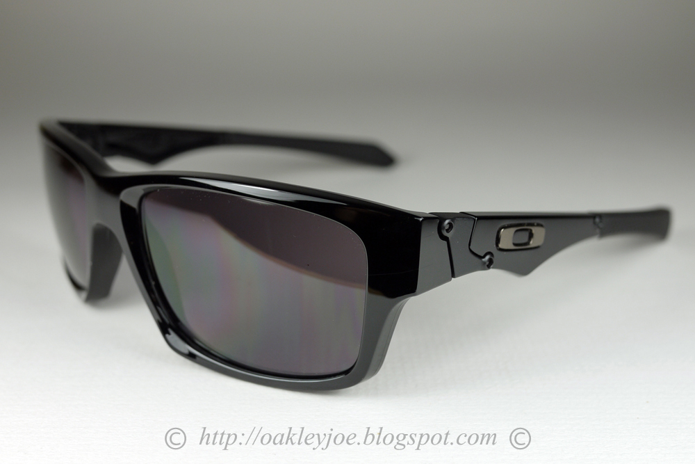 oakley jupiter squared blue and white oakley jupiter squared blue and white
